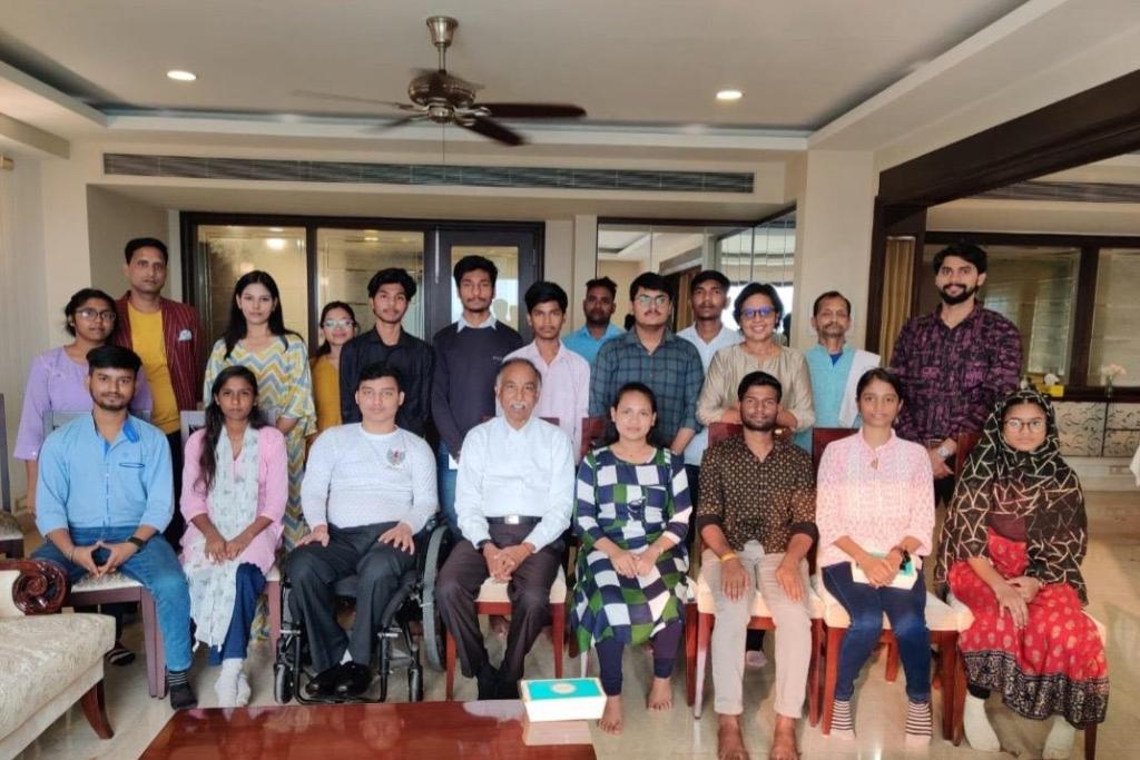 Mr. SD Shibulal with Vidhyadhan Students